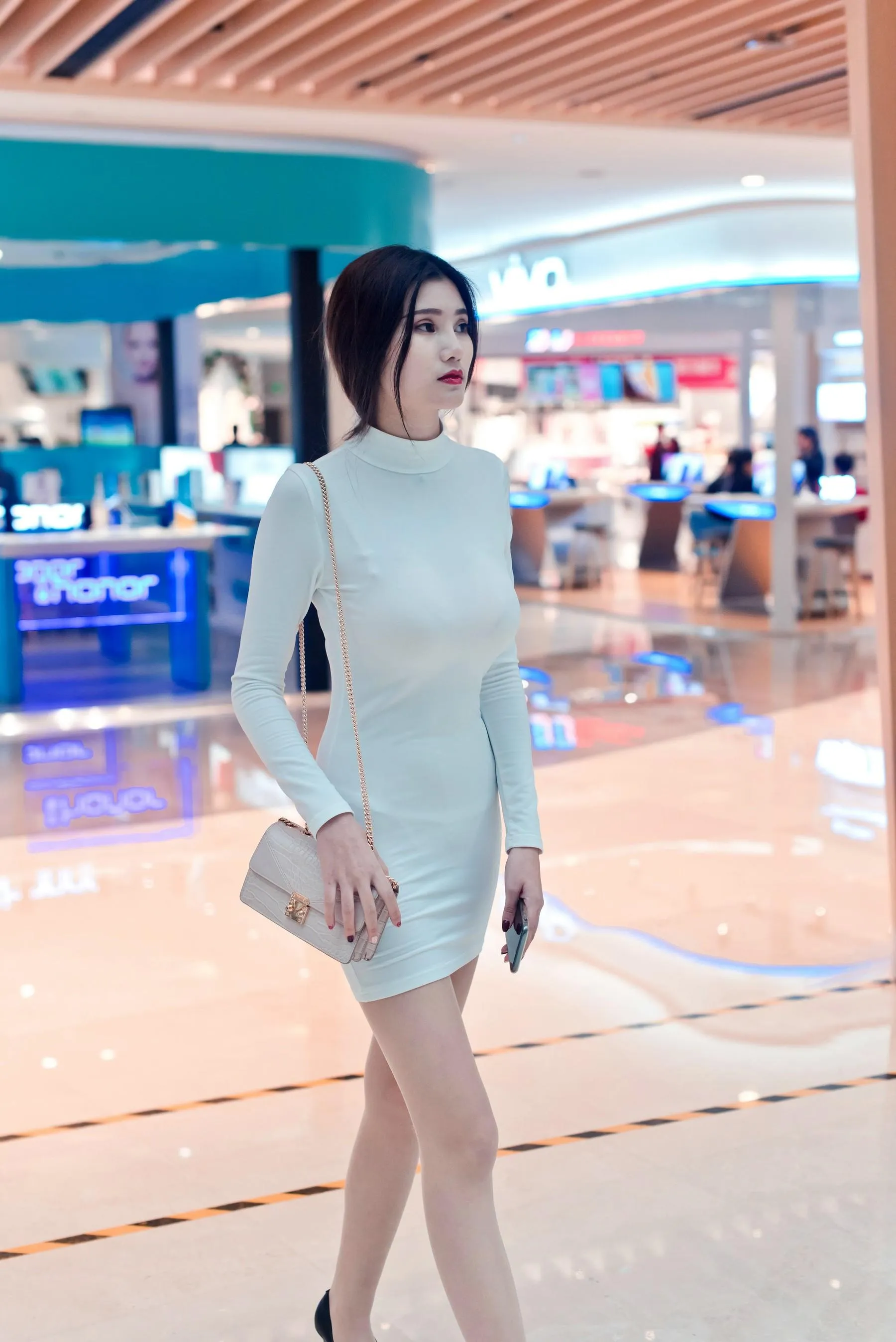 [魔镜街拍] NO.103 谍杀风云 短裙肉丝女杀手婷婷·的行动终局篇 [420P]插图4